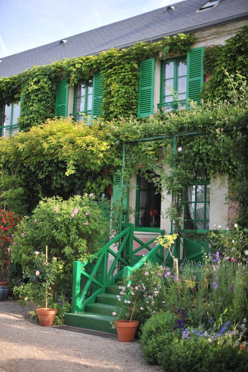 Front of Monet's house in Giverny, France © Franck Schmitt