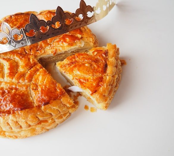 my-french-country-home-galette-rois galette des rois with crown