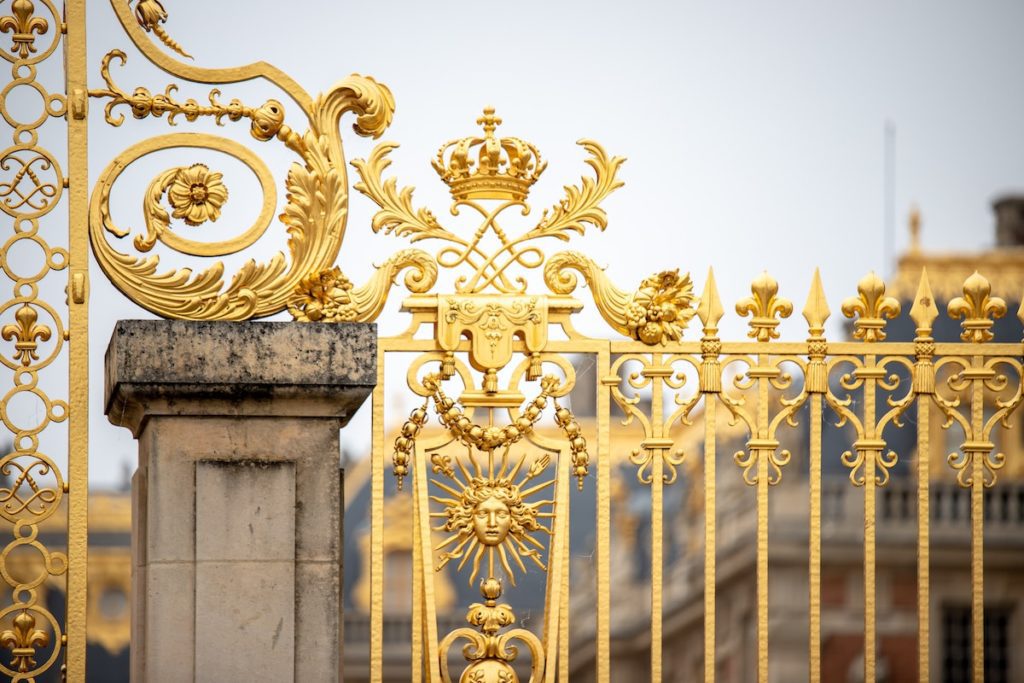 golden gates of versailles
