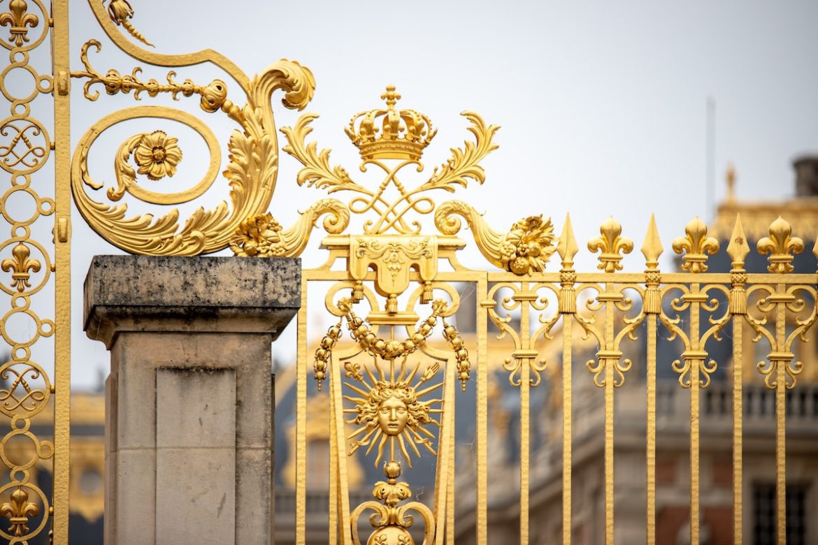 golden gates of versailles