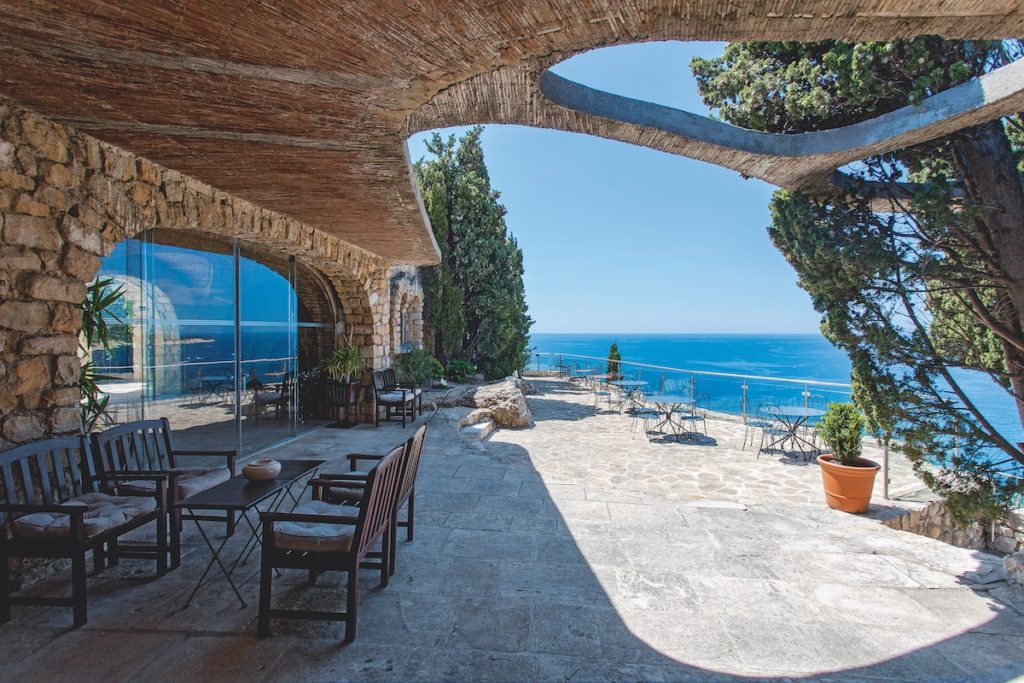 provence home overlooking water