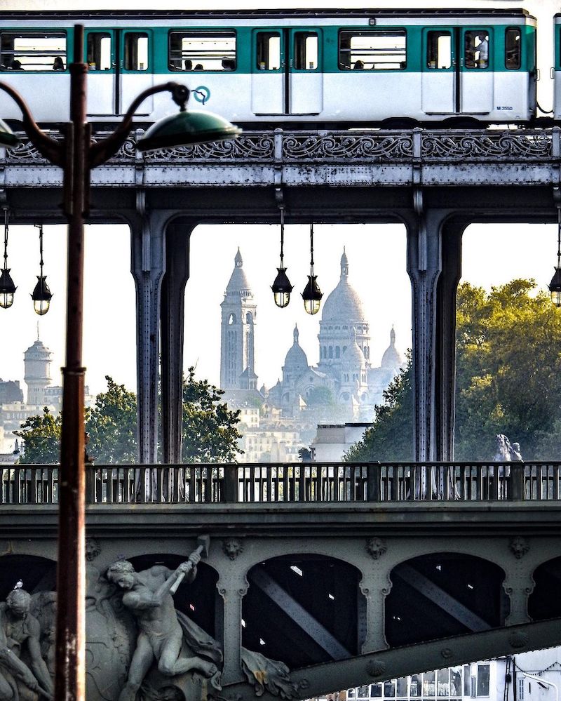 paris bridge