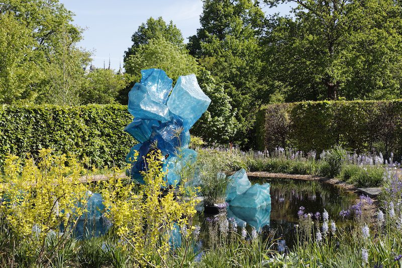 french garden sculpture