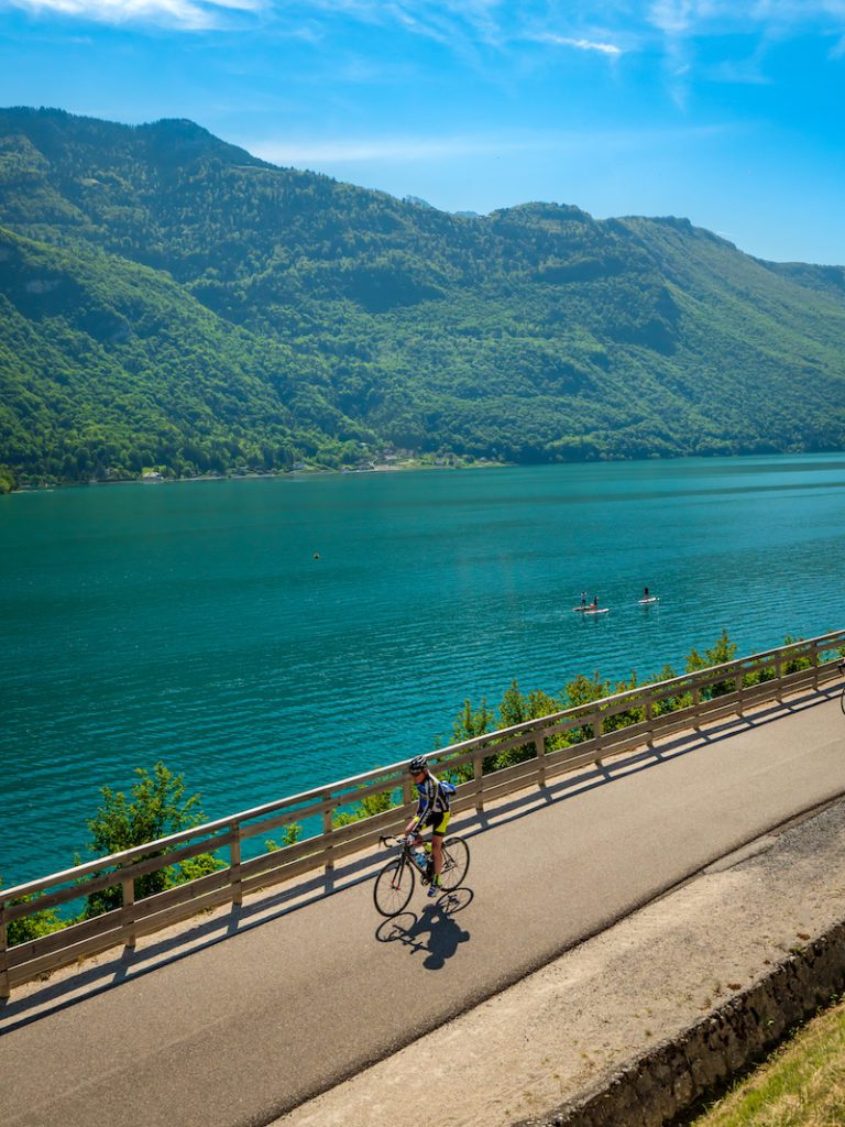 cyclist path lake