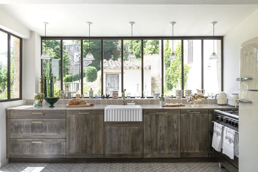 10 essentials of a French country kitchen – French Address