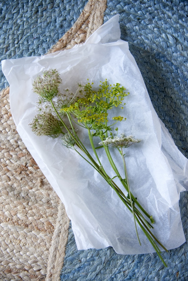 Spring tablescape using sprigs of Wilfd flowers