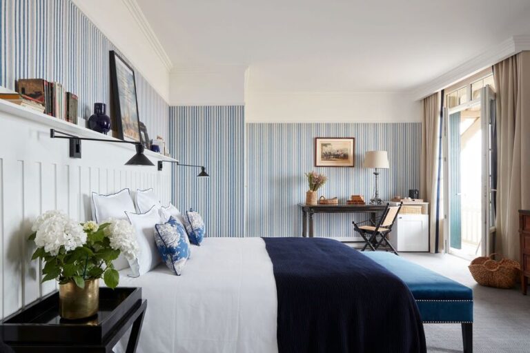 How to Master French Coastal Interior Design