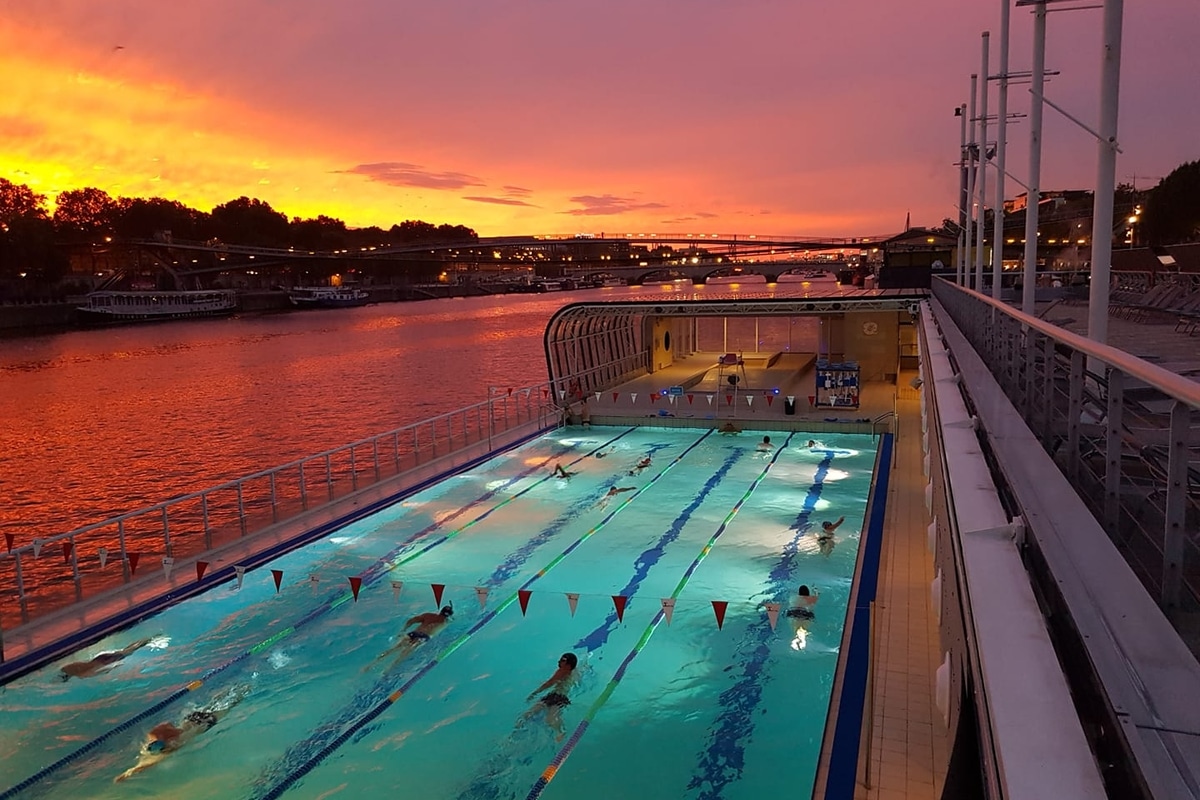 where to swim in paris - piscine josephine baker