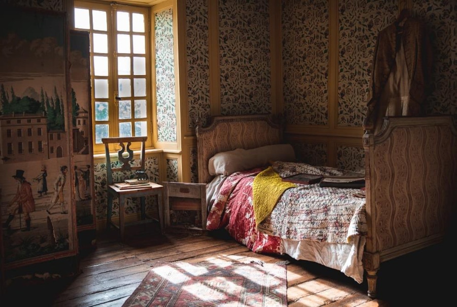 French country bedroom