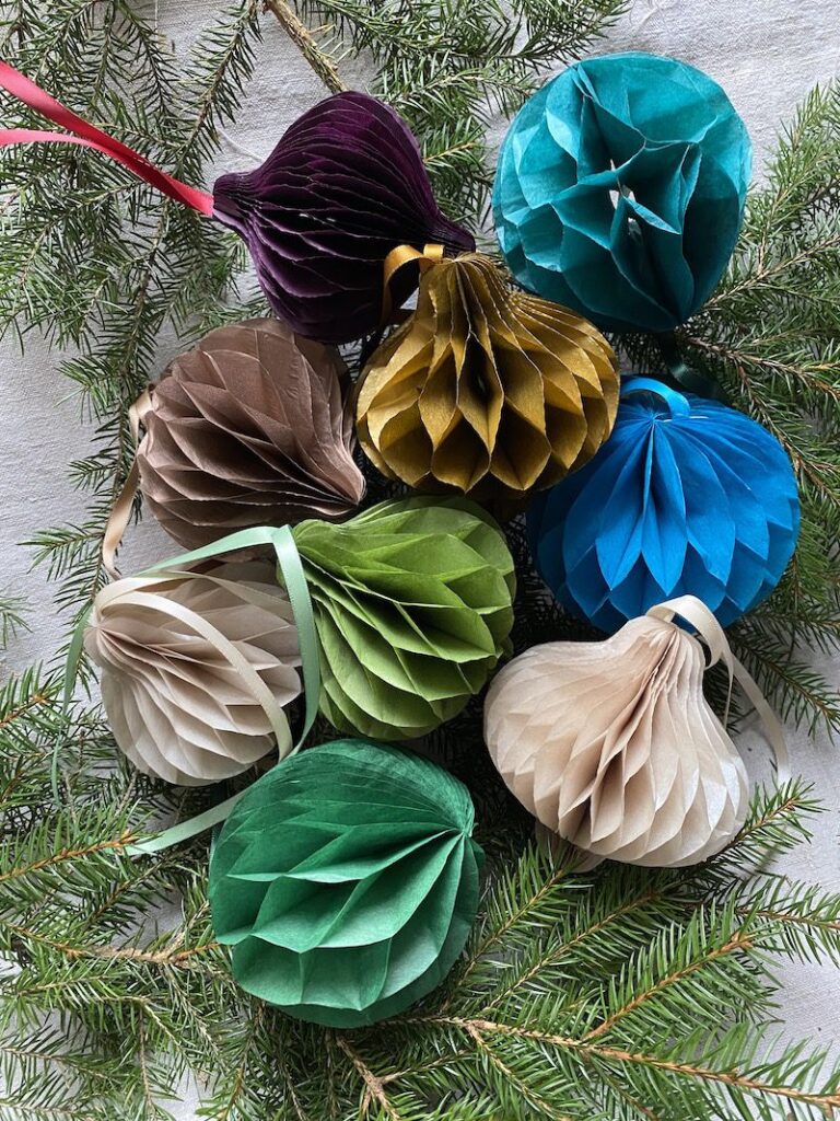 French Country Cottage Christmas products paper pompoms