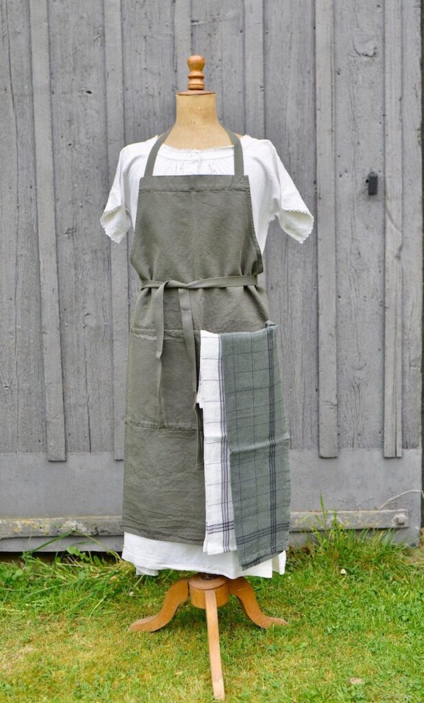 french gift ideas apron