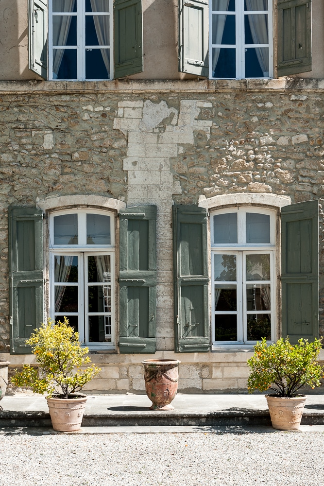 french garden design big pots