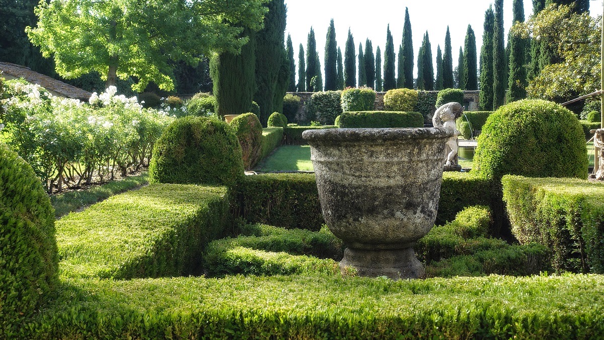 french garden design garden vases