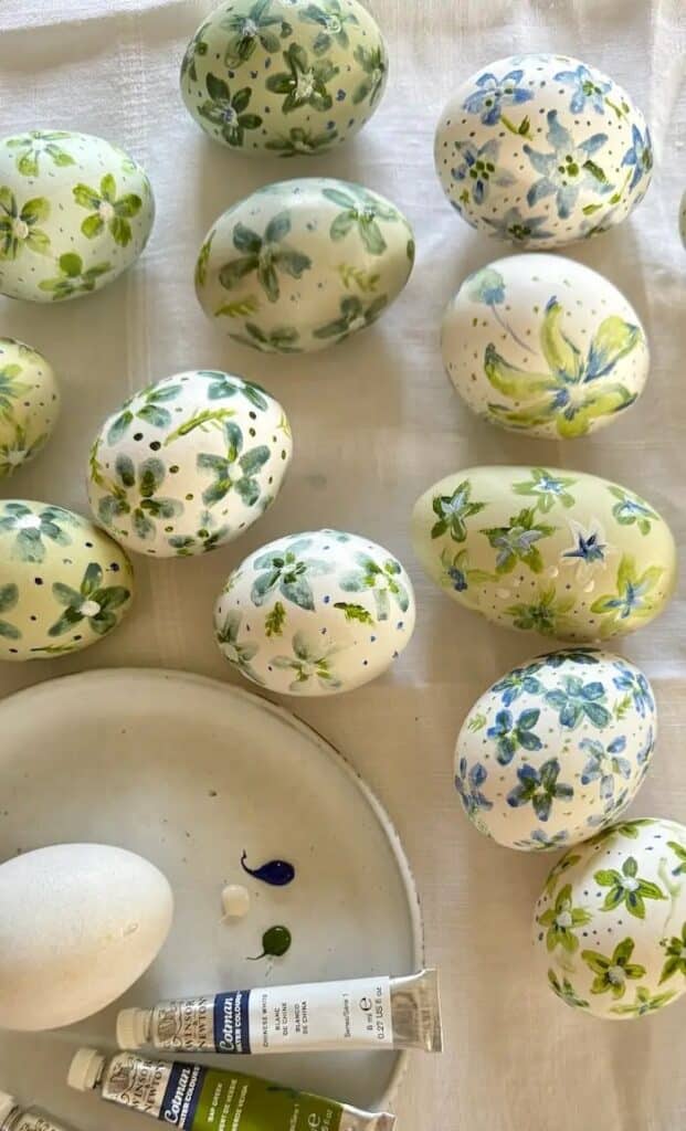 hand painted easter eggs