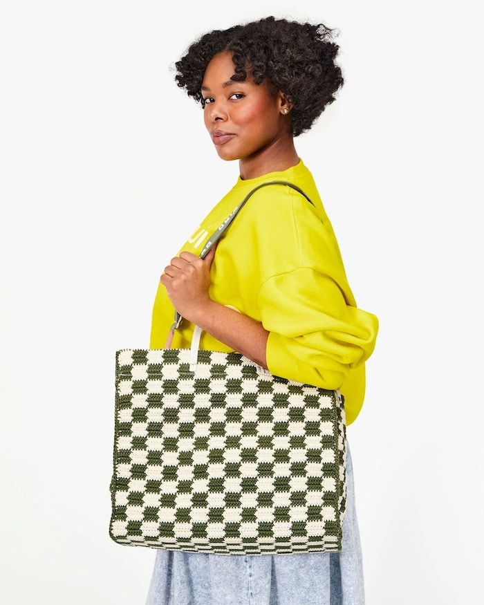 clare v. simple summer tote bag