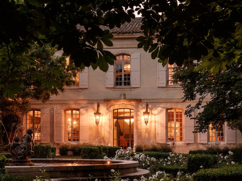 night time exterior shot of le mas de chabran