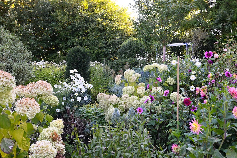 garden french country home magazine