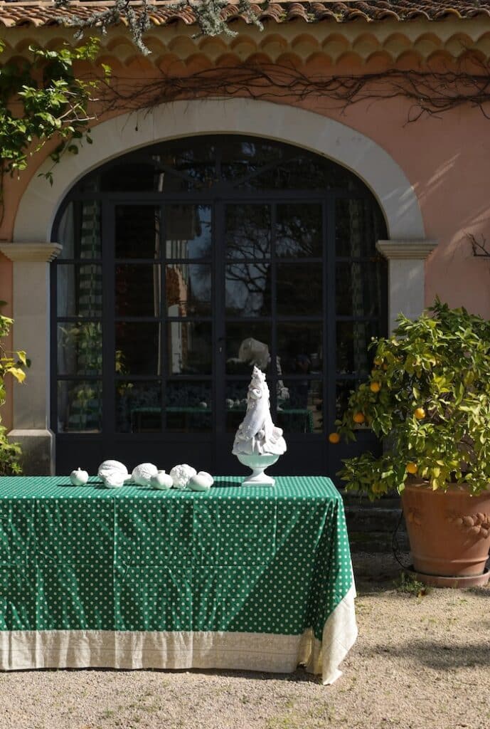 chateau de ma mere tablecloth