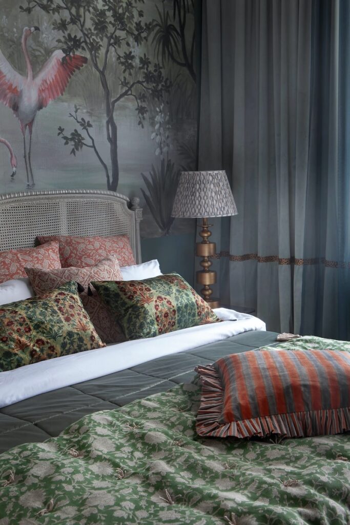 French lighting r: floral light shade
