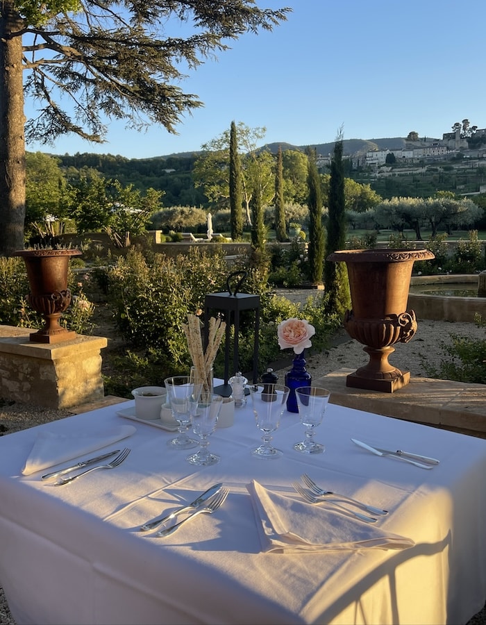 le domaine du fortin table