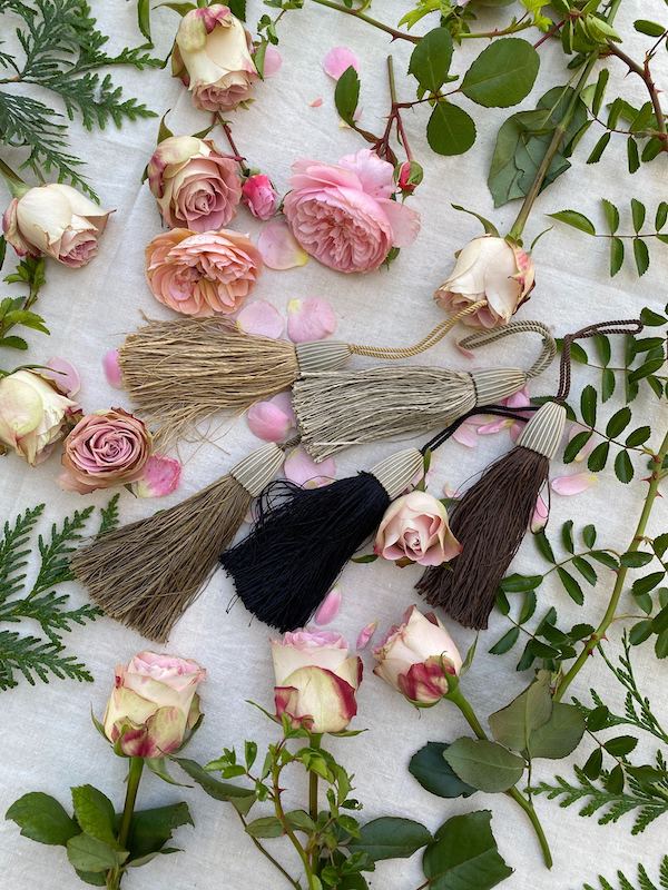 French grandeur: tassels