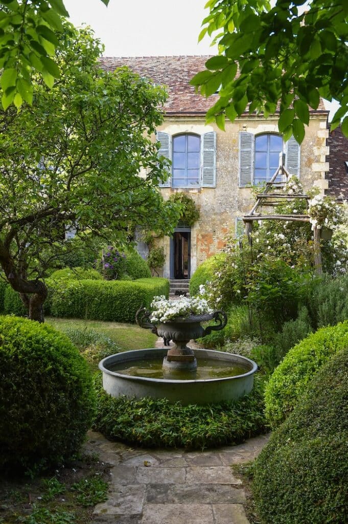 franck garden march april 24