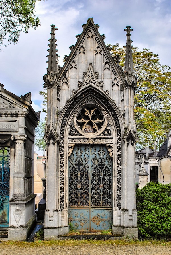 pere lachaise family mausoleum